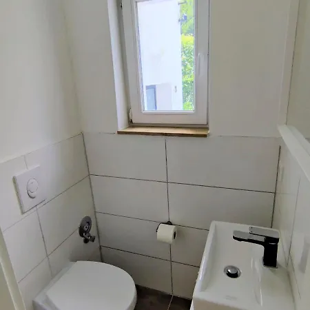 Inviting Apartmemt In Koenigswinter With Terrace 아파트 *