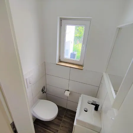 Inviting Apartmemt In Koenigswinter With Terrace * 코니그스빈터